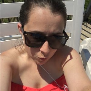 Meet your Posher, Nikki